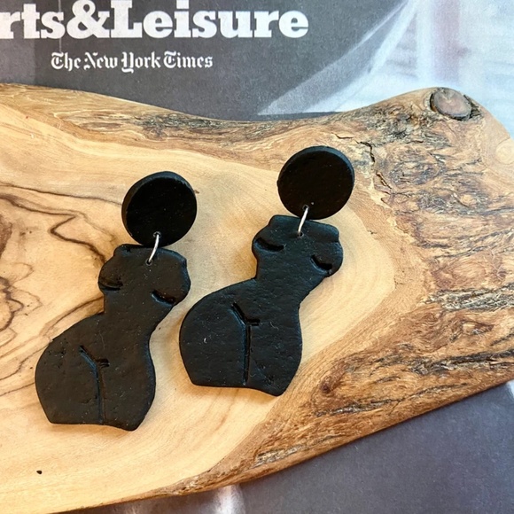 Handmade Clay Earrings | Forms of a Woman Silhouette | Black Leather Texture - Picture 4 of 11